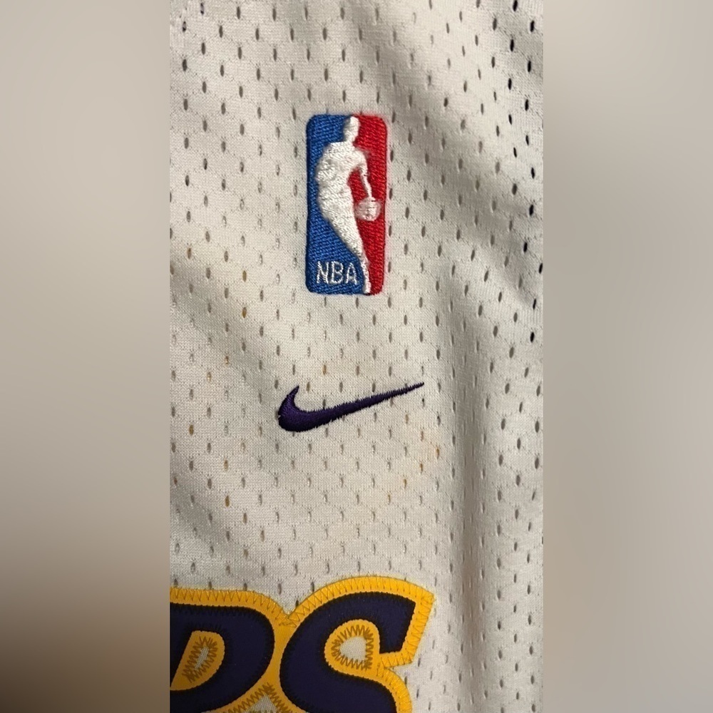 Gary Payton “The Glove” Los Angeles Lakers Nike Vintage Basketball Jersey - Picture 5 of 9